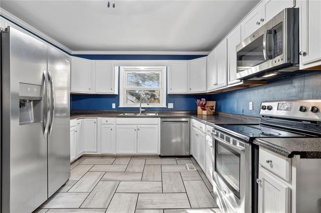 303 NE 109 Terrace, Kansas City, MO 64155