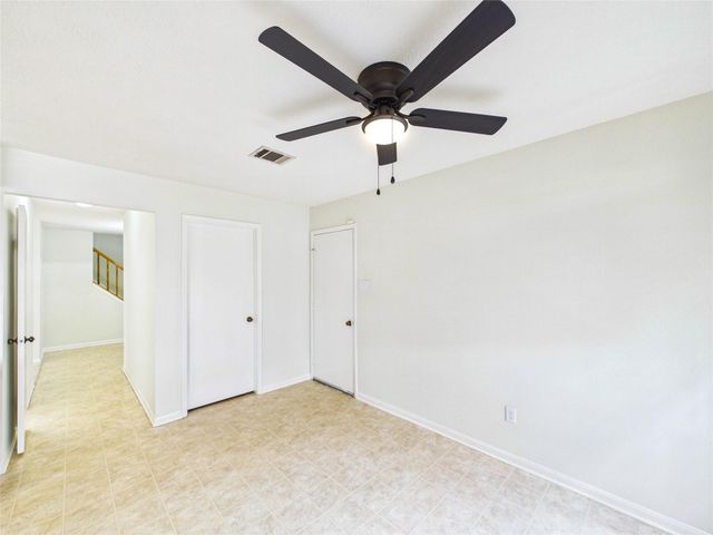 814 Lochnell Drive, Houston, TX 77062