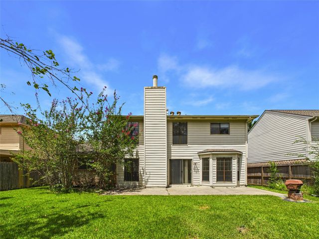 814 Lochnell Drive, Houston, TX 77062