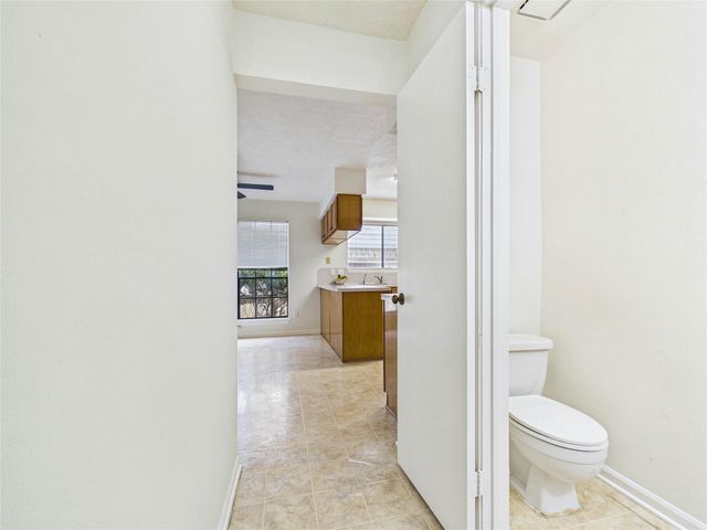 814 Lochnell Drive, Houston, TX 77062