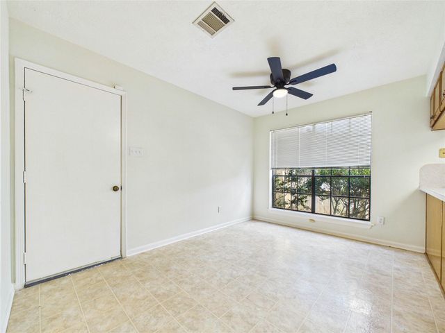 814 Lochnell Drive, Houston, TX 77062