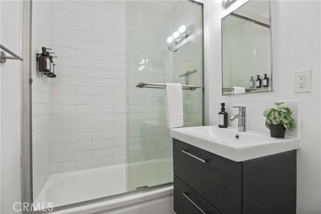 837 S Sierra Vista Ave D, Alhambra, CA 91801