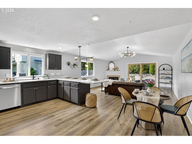 4006 Ne 98TH St, Vancouver, WA 98665