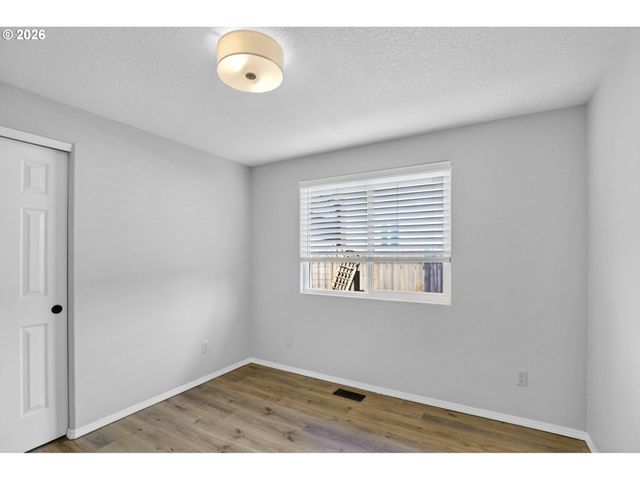 4006 Ne 98TH St, Vancouver, WA 98665