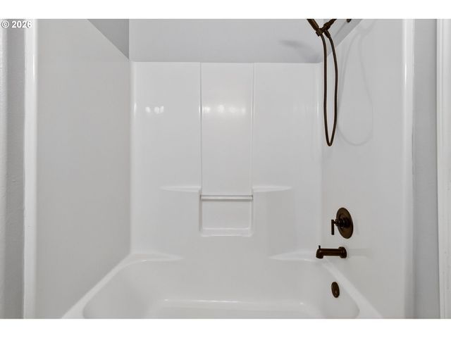 4006 Ne 98TH St, Vancouver, WA 98665