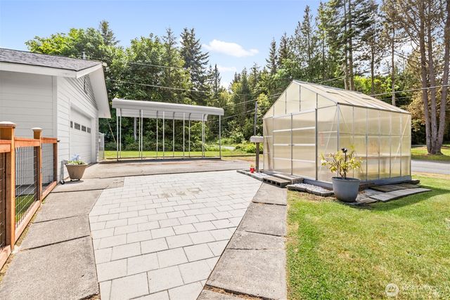 10 Whispering Firs, Port Angeles, WA 98363
