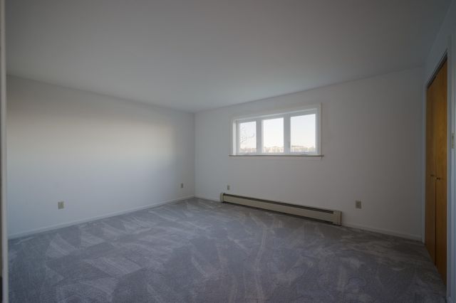 16 Bruce Street, Hampton, NH 03842