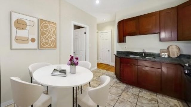 42-44 Fenton Street 42-3, Boston, MA 02122
