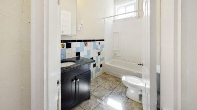 42-44 Fenton Street 42-3, Boston, MA 02122