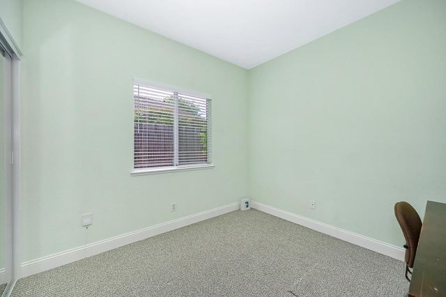 305 Leckenby Way, Folsom, CA 95630