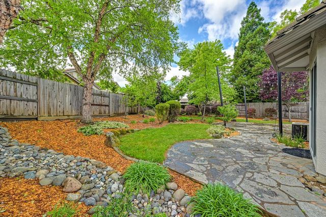 305 Leckenby Way, Folsom, CA 95630