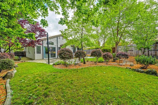 305 Leckenby Way, Folsom, CA 95630