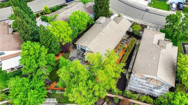 305 Leckenby Way, Folsom, CA 95630