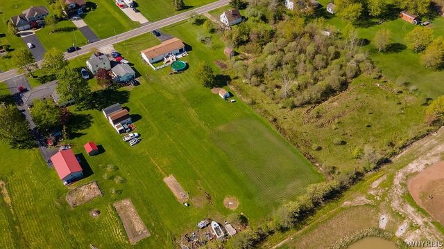3889 Slusaric Road, Wheatfield, NY 14120