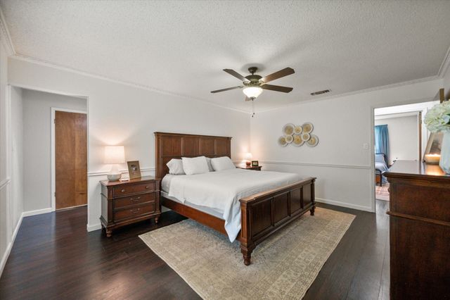 4701 Elkwood Lane, Arlington, TX 76016