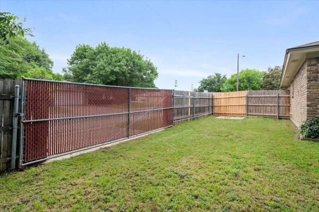 4701 Elkwood Lane, Arlington, TX 76016