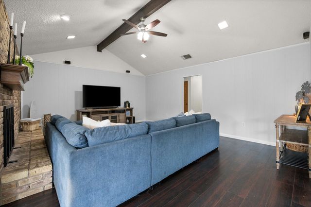 4701 Elkwood Lane, Arlington, TX 76016
