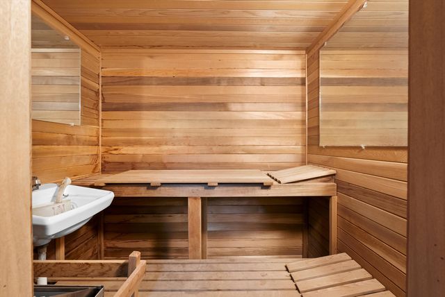 8805 Rio Grande Boulevard NW, Los Ranchos, NM 87114