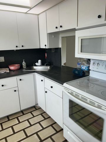 5800 NW 64th Avenue 311, Tamarac, FL 33319