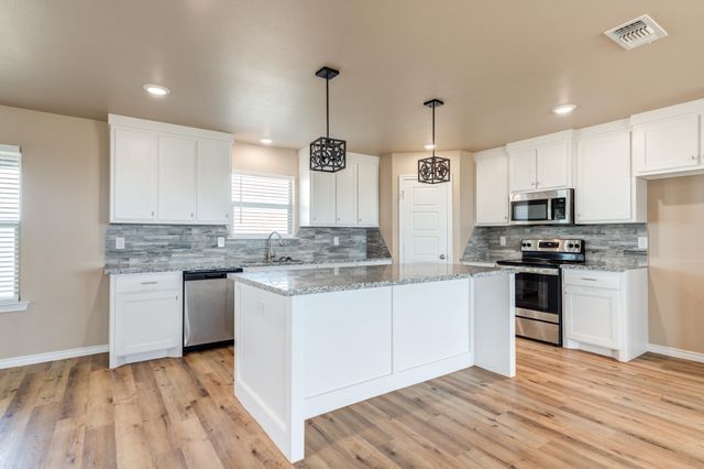 16812 N County Road 1200, Shallowater, TX 79363