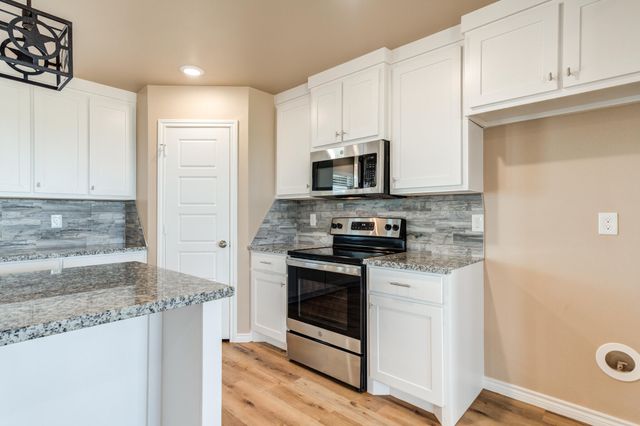 16812 N County Road 1200, Shallowater, TX 79363