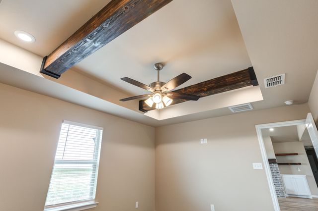 16812 N County Road 1200, Shallowater, TX 79363