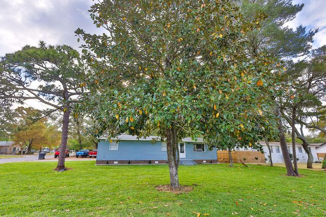 5 NW Jonquil Avenue, Fort Walton Beach, FL 32548