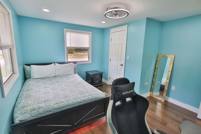 5 NW Jonquil Avenue, Fort Walton Beach, FL 32548