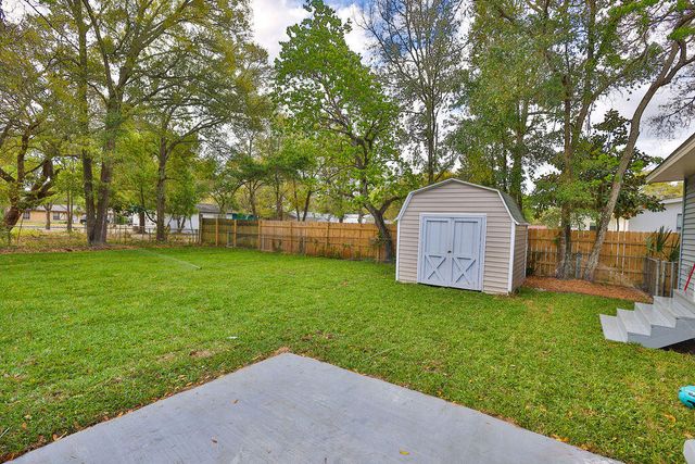 5 NW Jonquil Avenue, Fort Walton Beach, FL 32548