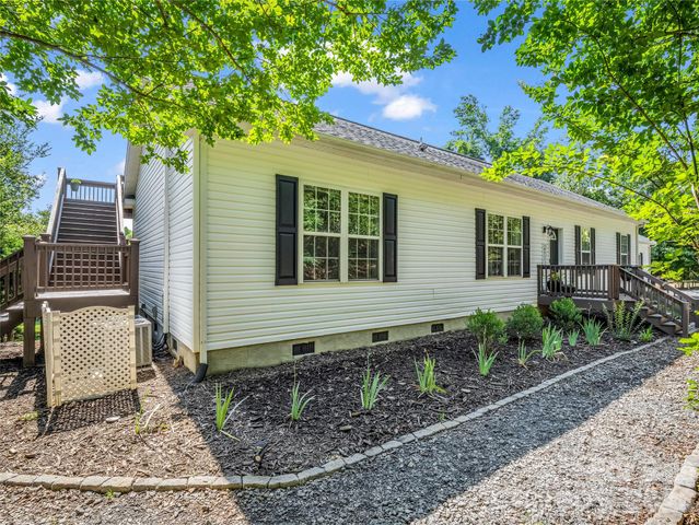 138 Elliott Lane, Rutherfordton, NC 28139