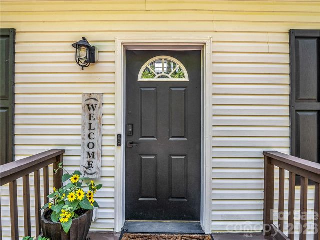 138 Elliott Lane, Rutherfordton, NC 28139
