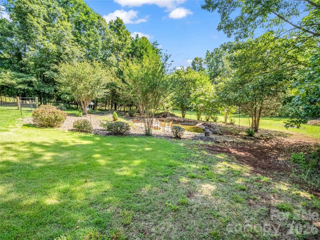 138 Elliott Lane, Rutherfordton, NC 28139
