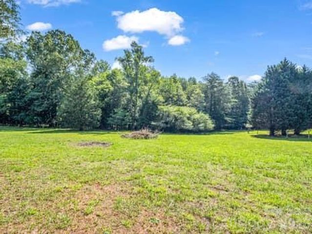 138 Elliott Lane, Rutherfordton, NC 28139