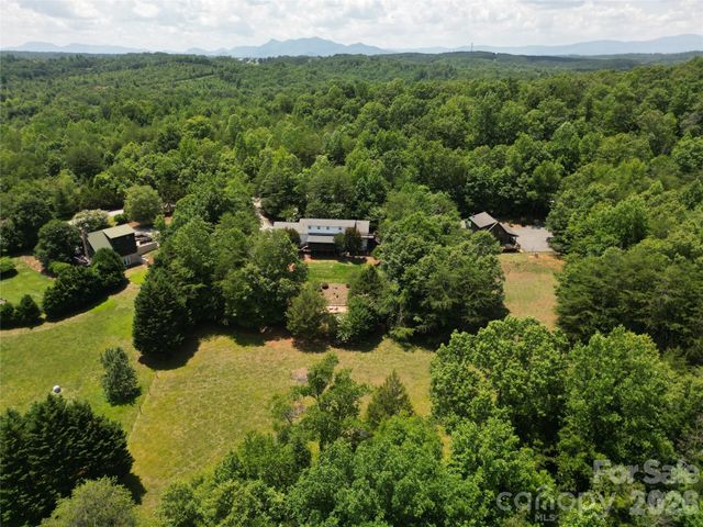 138 Elliott Lane, Rutherfordton, NC 28139