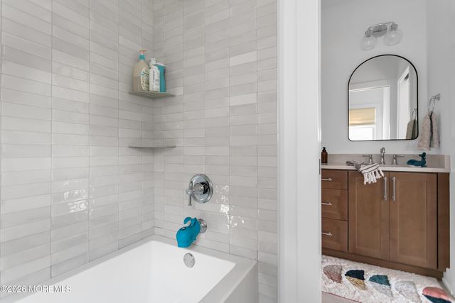 61 Center Street, Rumson, NJ 07760