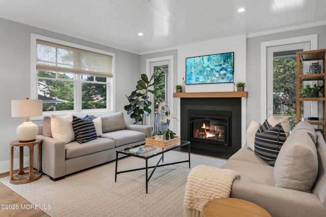 61 Center Street, Rumson, NJ 07760