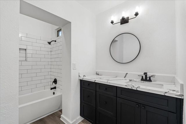 2006 De Verne ST, Austin, TX 78704