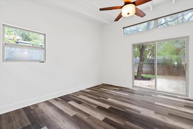 2006 De Verne ST, Austin, TX 78704