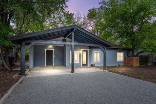 2006 De Verne ST, Austin, TX 78704