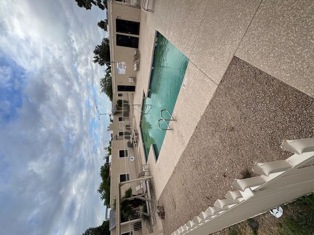 15601 N 27th Street Unit 40, Phoenix, AZ 85032