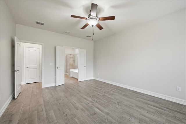 2820 Gillingham Lane, Mckinney, TX 75071