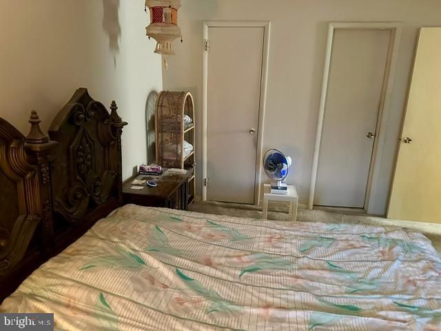 19 PENNINGTON RD, East Windsor, NJ 08520