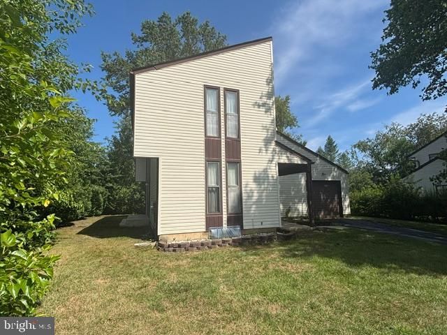 19 PENNINGTON RD, East Windsor, NJ 08520