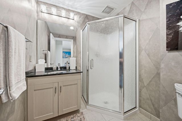 1 Miranova Place, 1610, Columbus, OH 43215