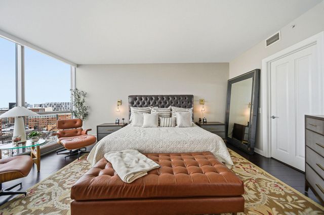 1 Miranova Place, 1610, Columbus, OH 43215