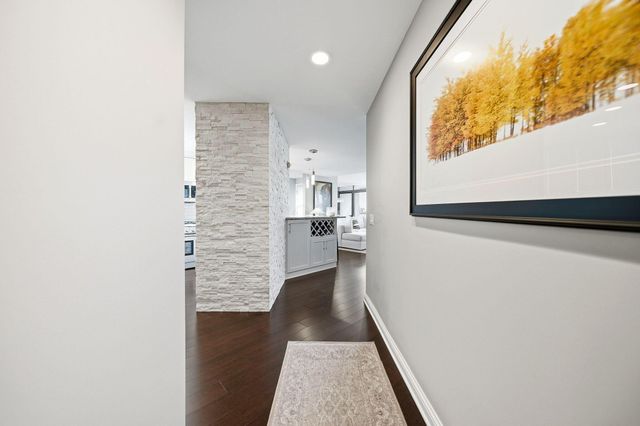 1 Miranova Place, 1610, Columbus, OH 43215