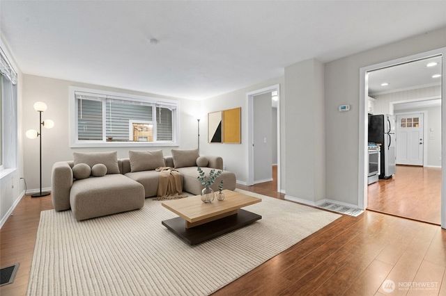 918 Maple Street, Everett, WA 98201