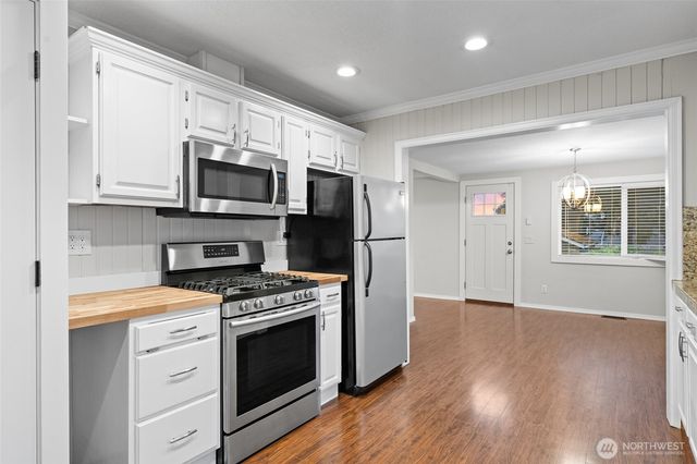 918 Maple Street, Everett, WA 98201
