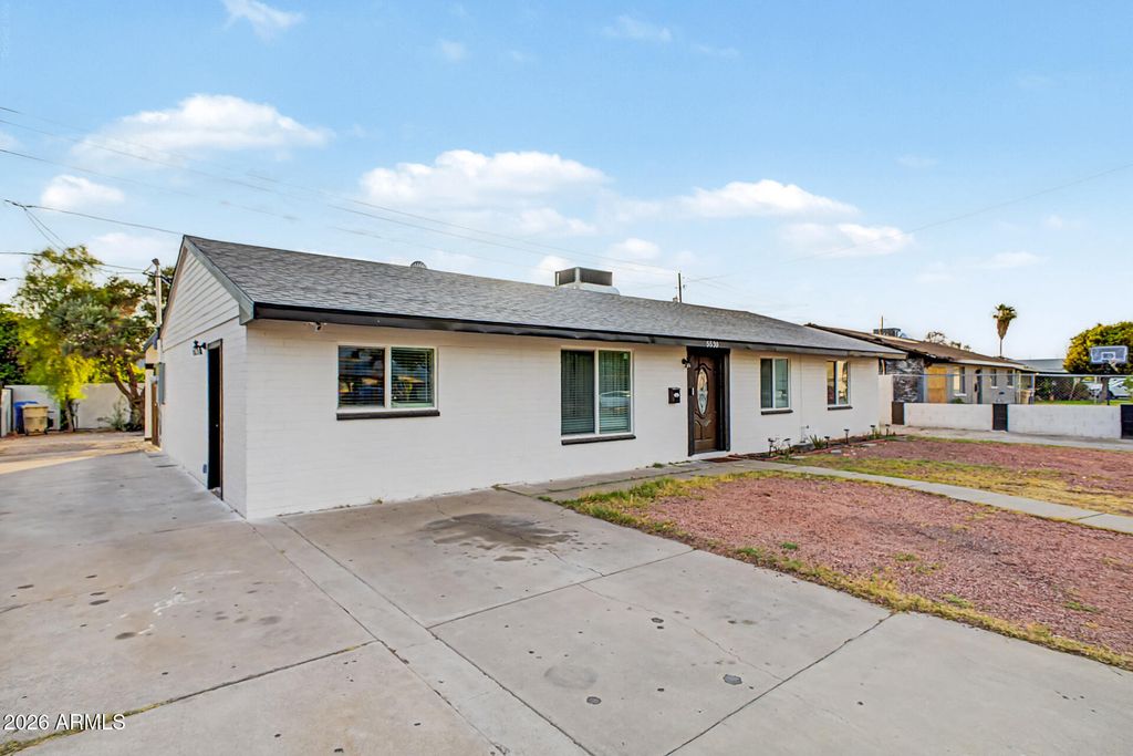 5530 N 61ST Avenue, Glendale, AZ 85301 — photo 5