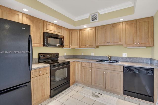 1551 SW 135th Ter 314G, Pembroke Pines, FL 33027